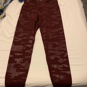 Old Navy Elevate Leggings NWT